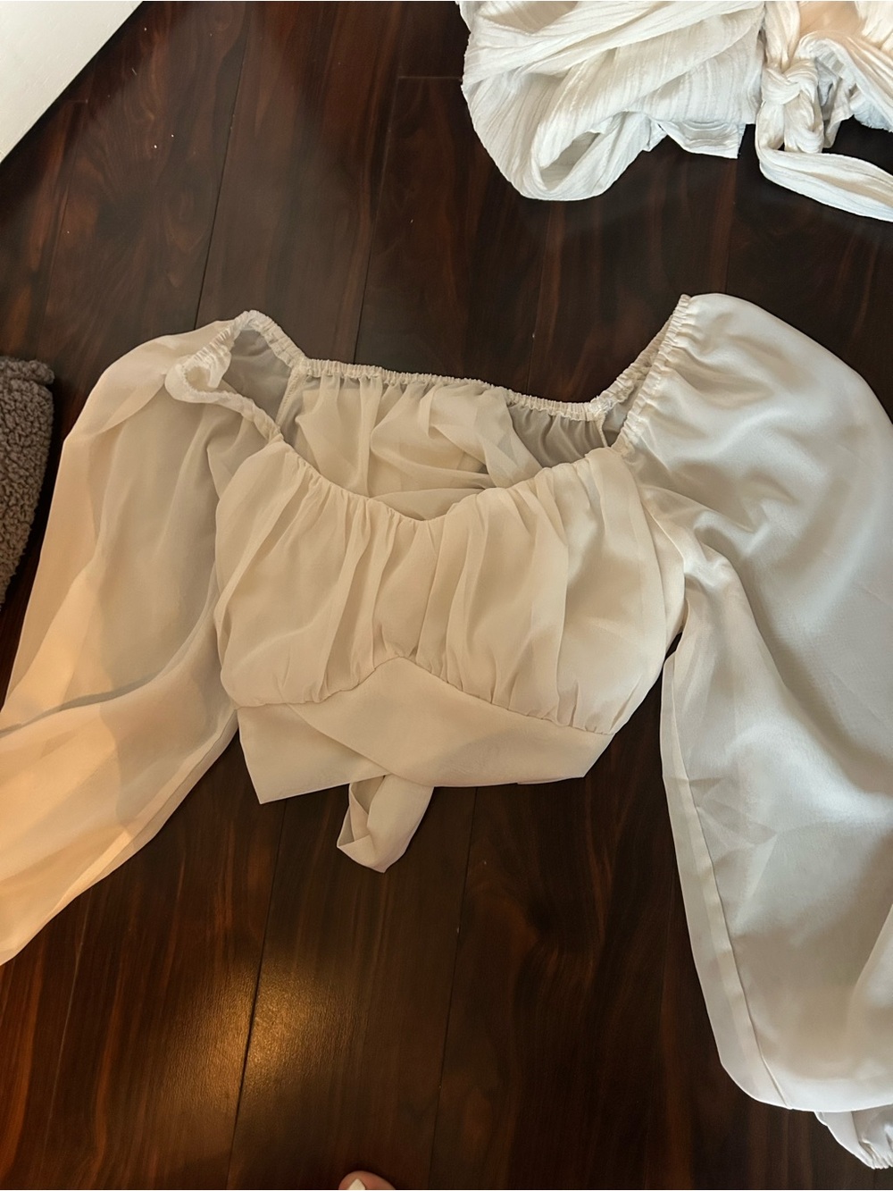Elegant Cream Off-Shoulder Puff Sleeve Crop Top